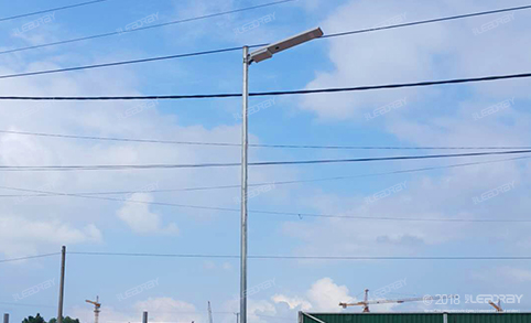 Leadray 30w street light project is working in Cambodia construction site
