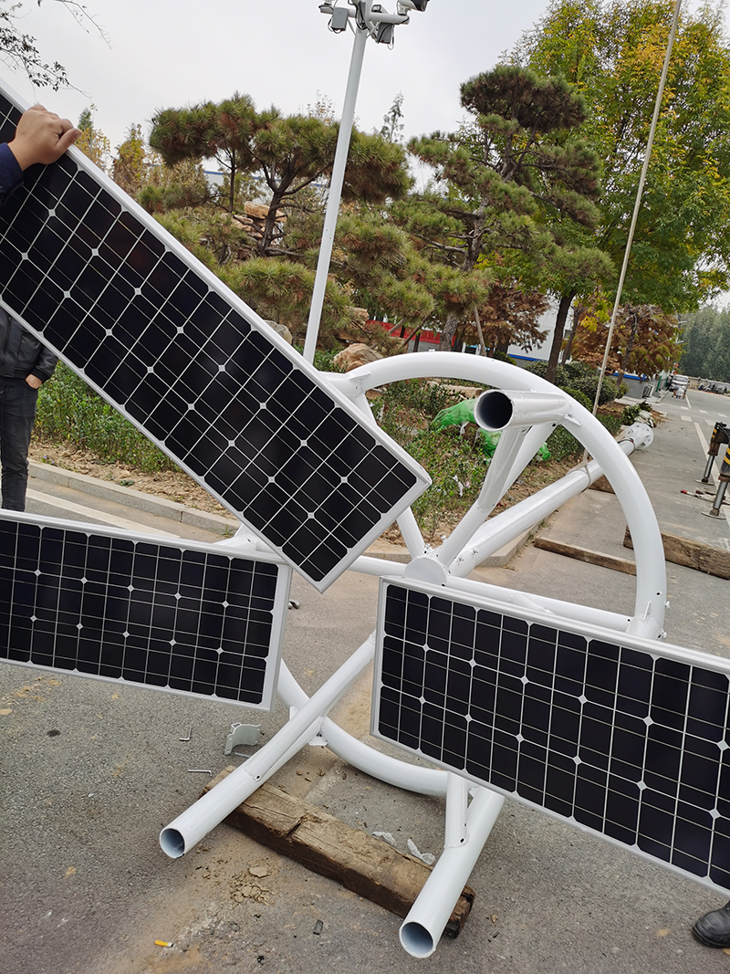 Description of the working principle of solar street lamp