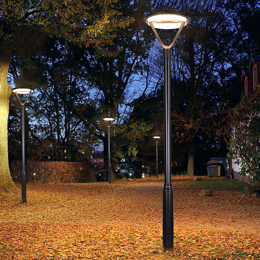 SOLAR GARDEN LIGHT