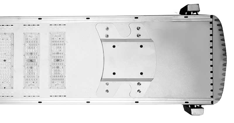 Street solar light with Auto cleaning System
