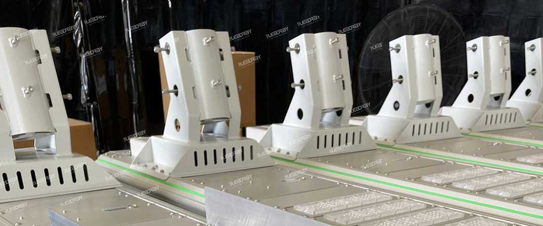 4.Fourth, base material: stable and durable foundation