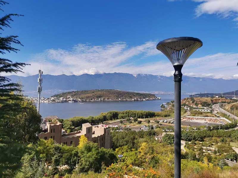 Suppliers of lights for scenic areas