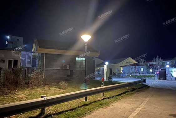The lighting products in the scenic area are diverse