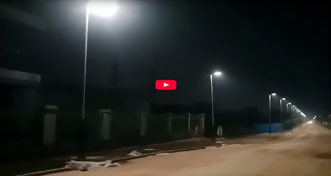 All in One Aluminum Housing Outdoor Road Lamp Streetlight integrated Solar Powered Street Light