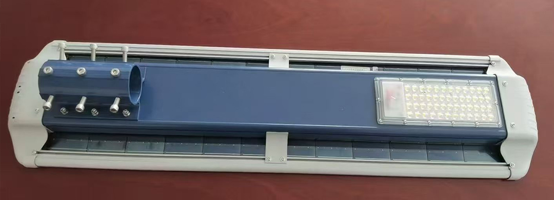 60W all-in-one solar street light