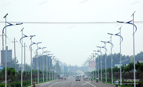 50W Separate Solar Street Light Installation Project in Yihai Road